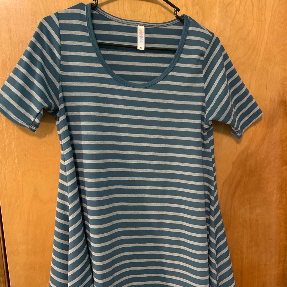LuLaRoe Perfect T